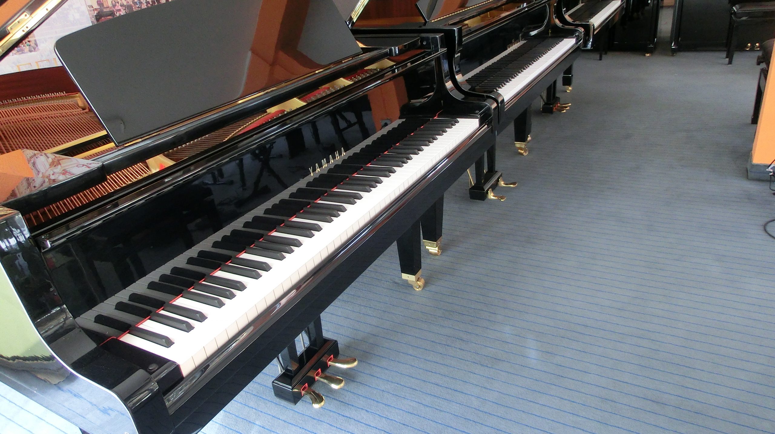 YAMAHA – Flügel, Modell GH1 B