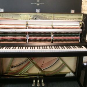KAWAI Klavier, Mod. E 300