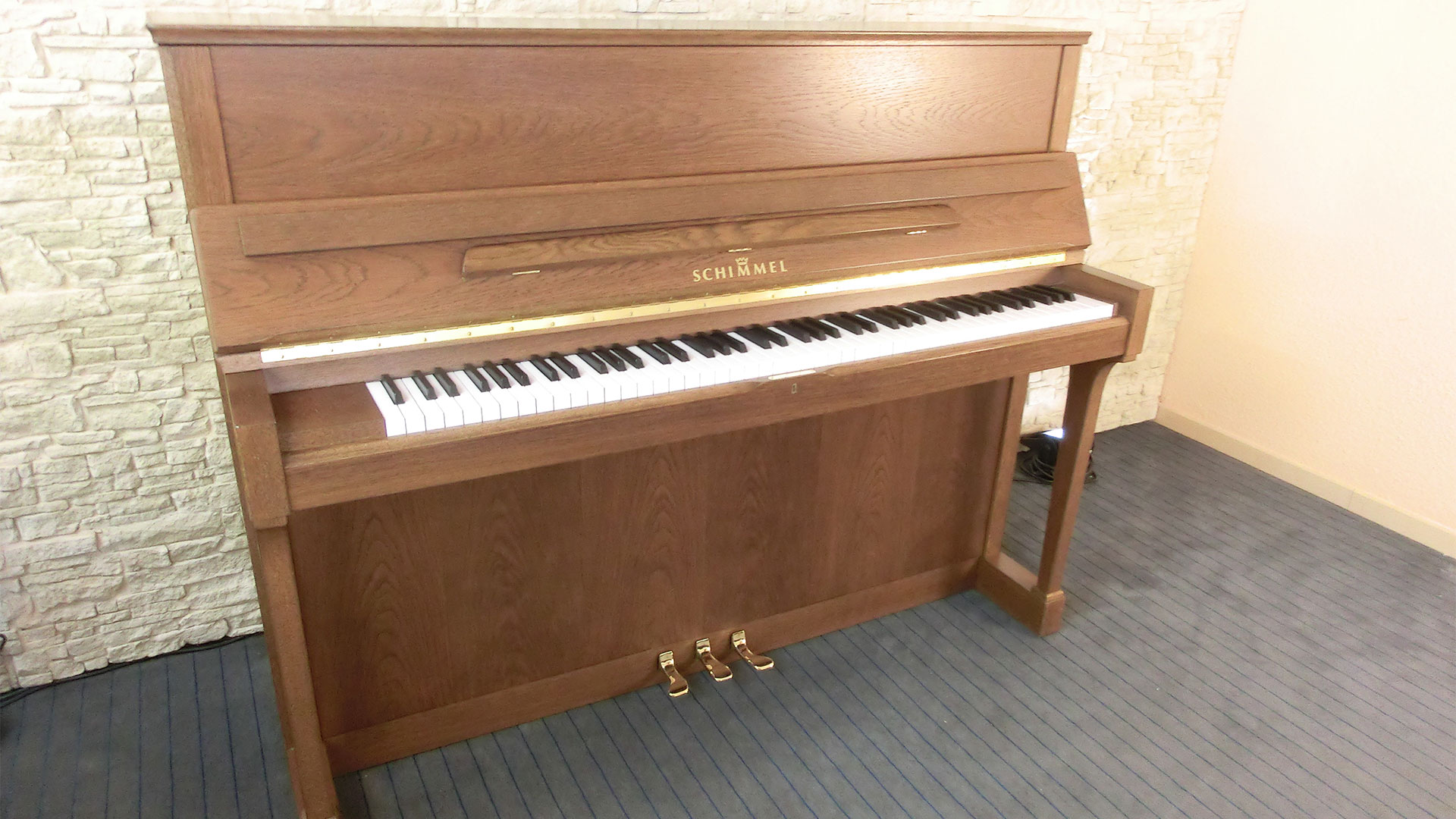 SCHIMMEL – Klavier Modell 118 T
