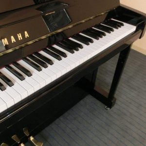 YAMAHA - Klavier, Modell B2 PE