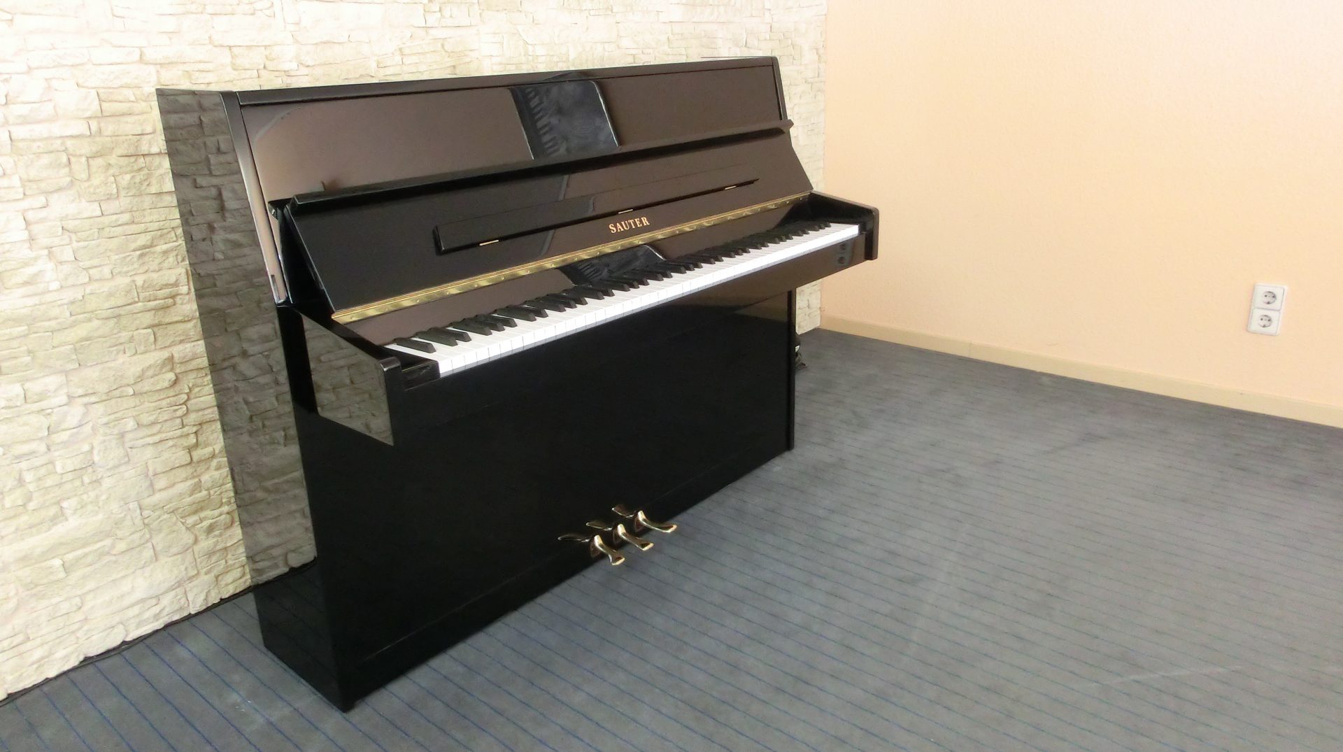 SAUTER - Klavier, Made in Germany