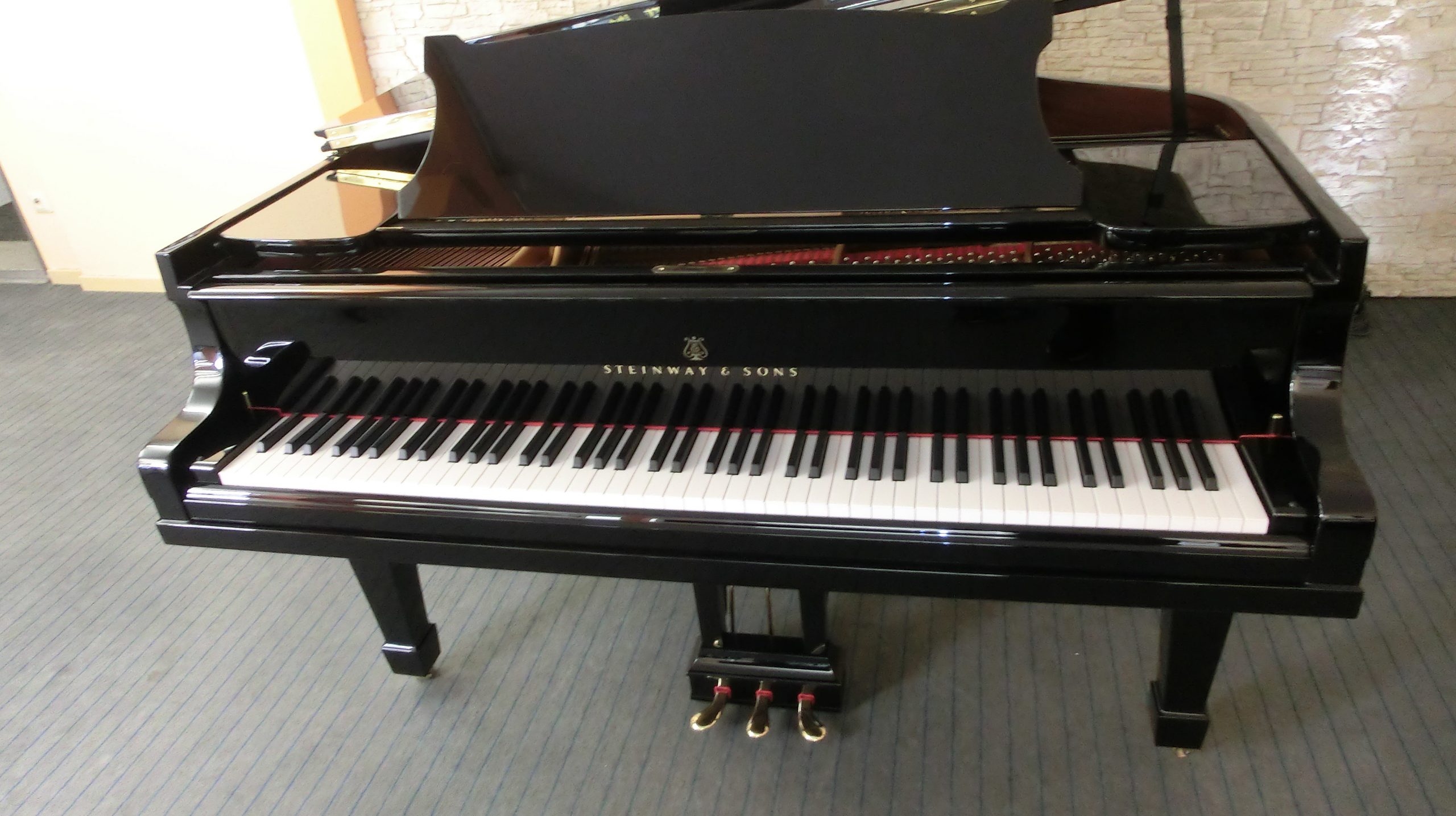 STEINWAY & SONS – Flügel,                                       Modell A 188