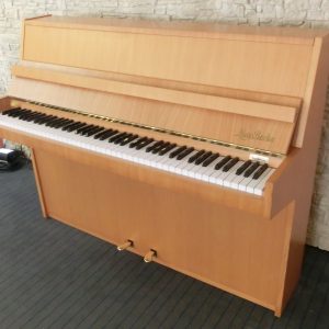 MAY - Klavier, Berlin, Modell 105
