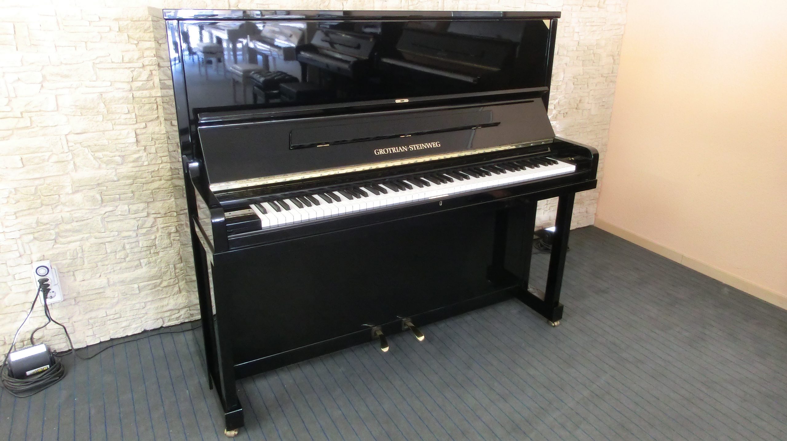 GROTRIAN-STEINWEG,  Modell G 132, Konzert