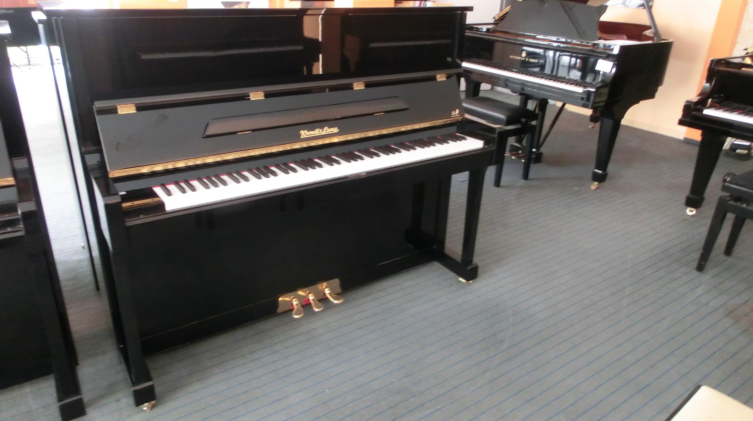 WENDL & LUNG Klavier, Modell 122 Universal