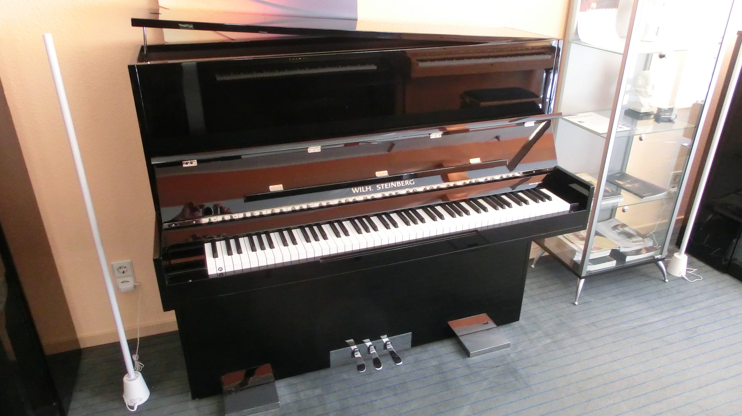 WILH. STEINBERG Klavier, Modell IQ 28 Unlimited